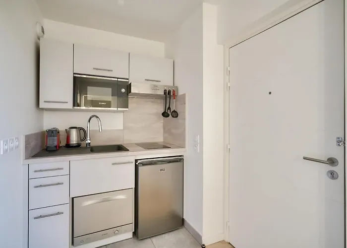 Bel Avec Balcon Paříž