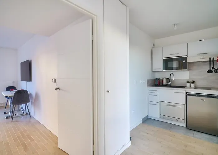 Bel Avec Balcon Appartement Paris